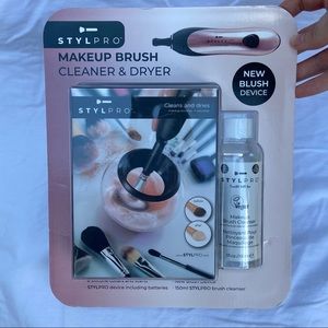 Stylpro Brush Cleaner